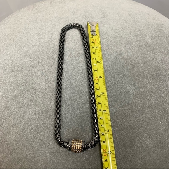 Dark chrome gunmetal chain tubular link crystal rhinestone magnetic necklace - Picture 9 of 10